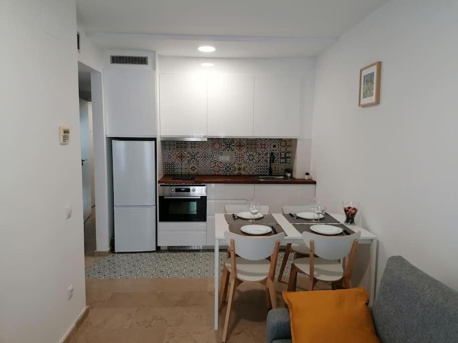 Piso Pl 2B, 20Min Plaza Cataluna Sant Adria de Besos Buitenkant foto